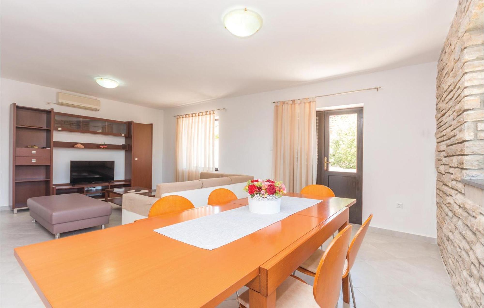 Gorgeous Home In Bibinje With House Sea View Dış mekan fotoğraf